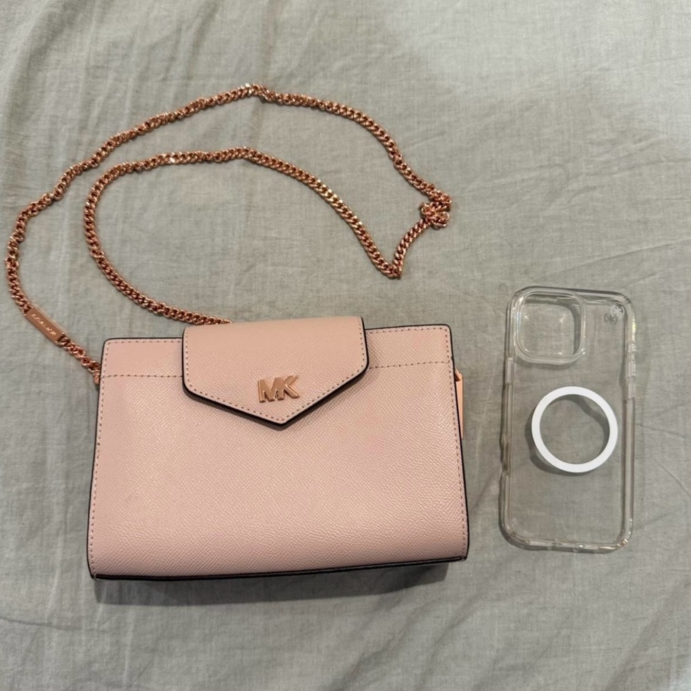 Rare Authentic Michael Kors Crossgrain Leather Crossbody Clutch - Picture 2 of 8